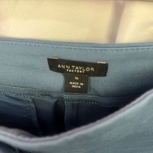 Ann Taylor trouser